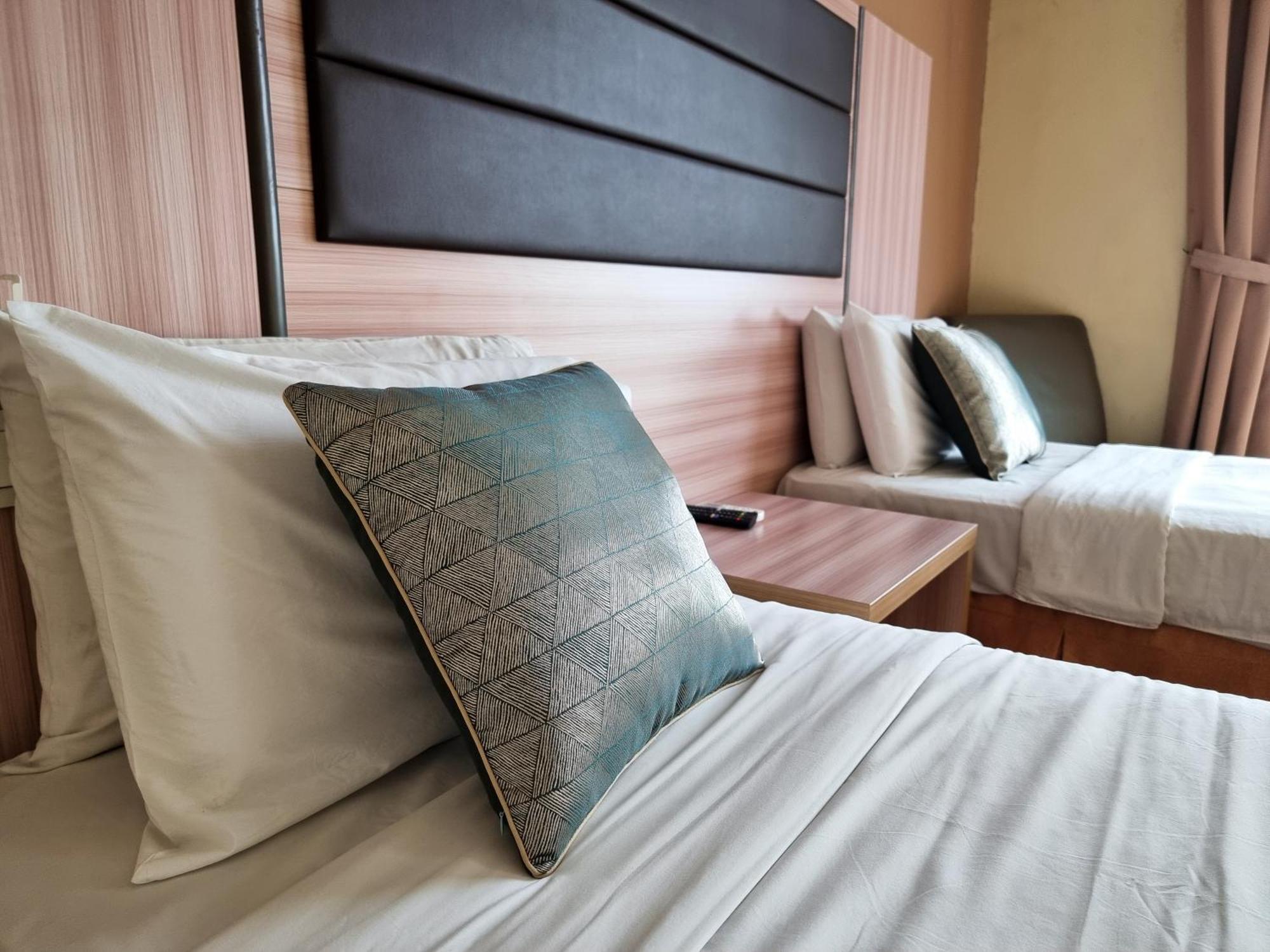 Zara'S Boutique Hotel @ Harbour City Kota Kinabalu Ngoại thất bức ảnh