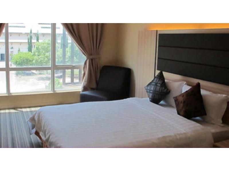 Zara'S Boutique Hotel @ Harbour City Kota Kinabalu Ngoại thất bức ảnh